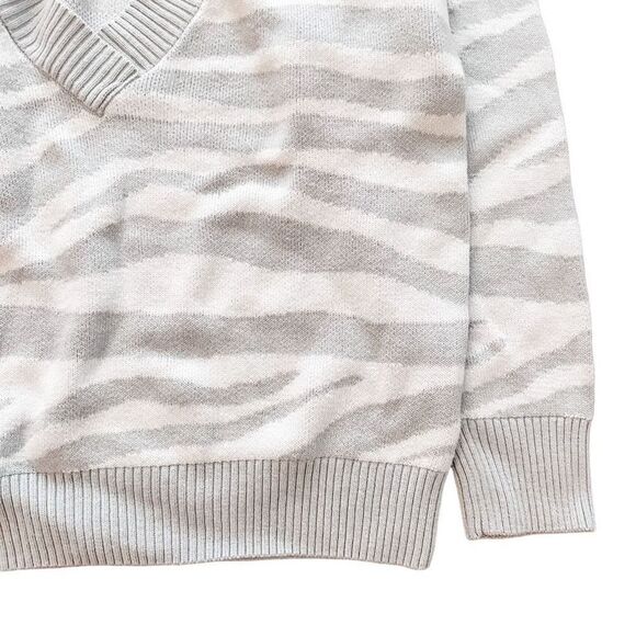 Varley Calvert Sweater Wool Blend V Neck Gray White Medium - Picture 3 of 9